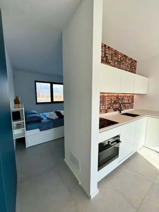 Ai Filari Apartment Limana